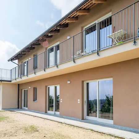 Πανσιόν Lanizoladelroero 3*