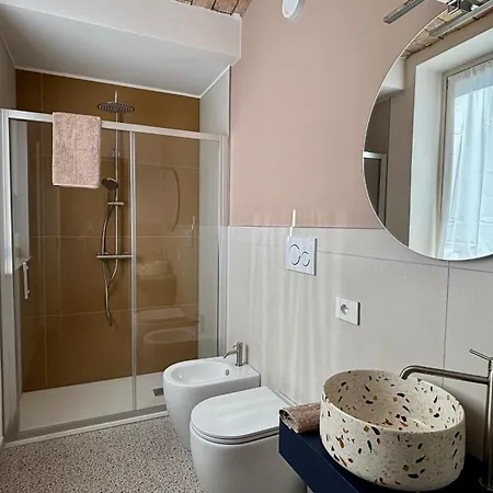 Guest house Lanizoladelroero 3*